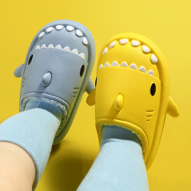 Couples Home Slippers Winter Warm Parent Kids Cute Cartoon Shark Slipper Women Men Indoor Waterproof Soft Thick Sole Fur Slides